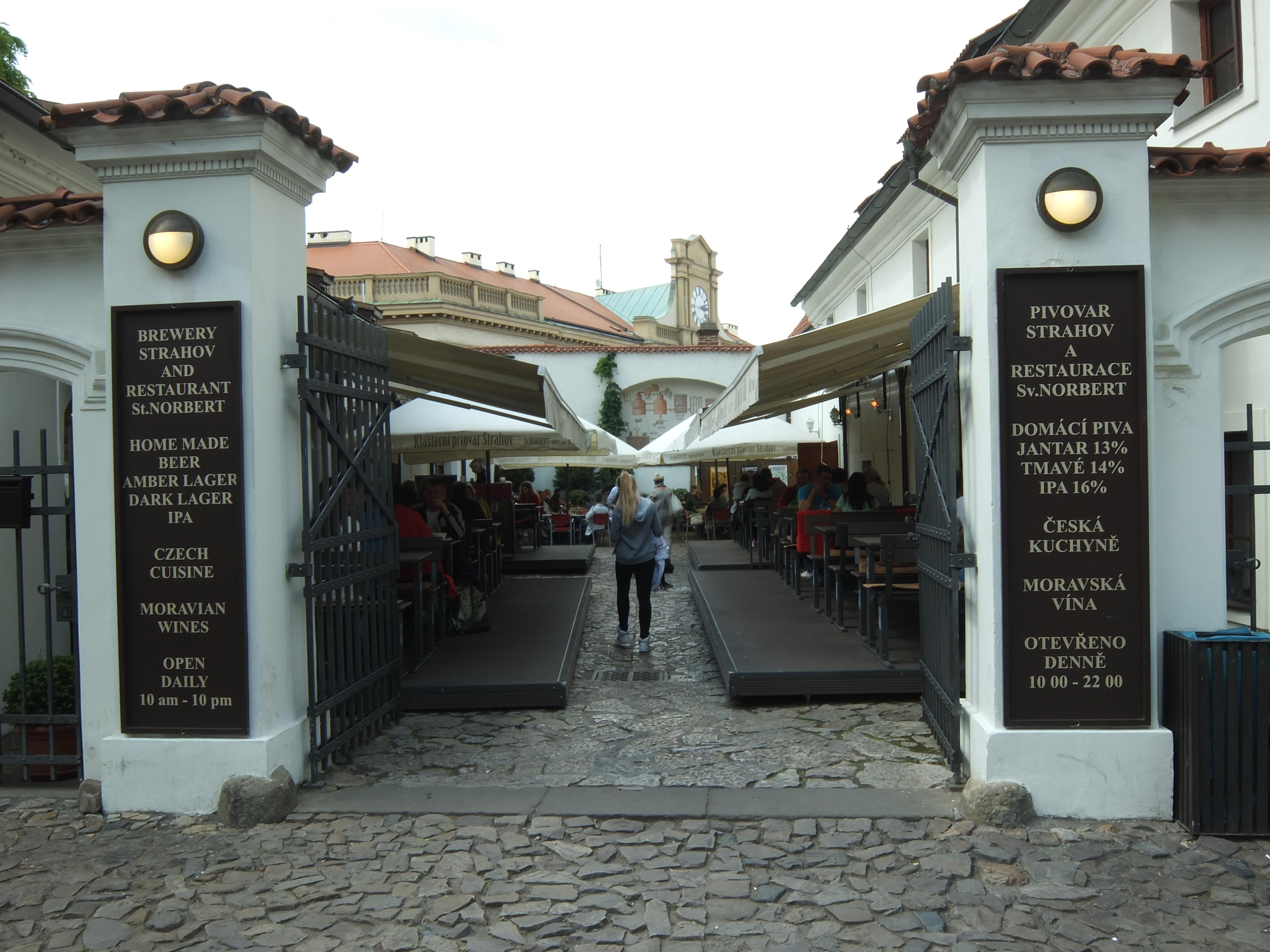 Cover image of this place Klášterní pivovar Strahov