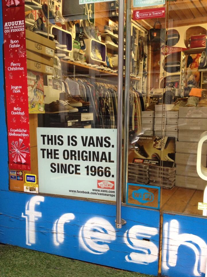 Vans store outlet torino