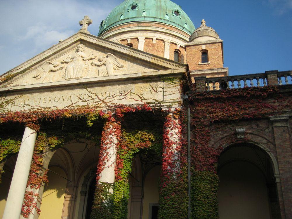 Cover image of this place Mirogoj