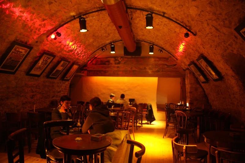 Cover image of this place Klub Re