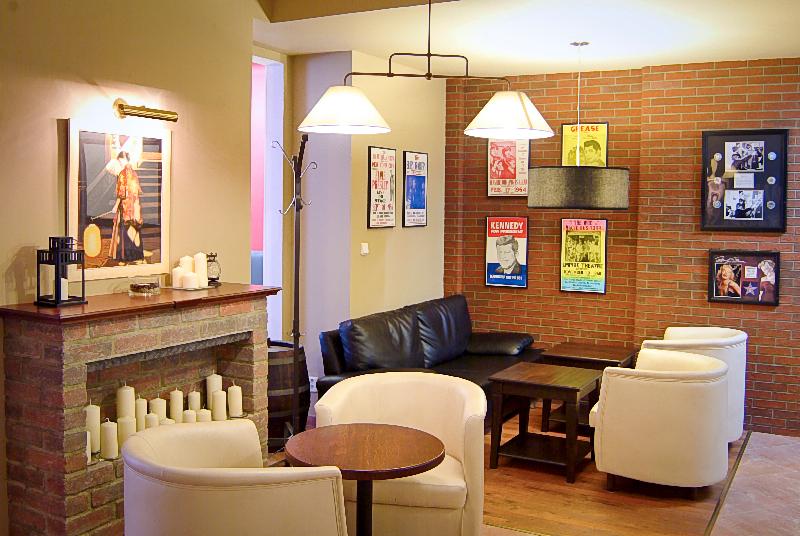 Cover image of this place Friends Coffee House