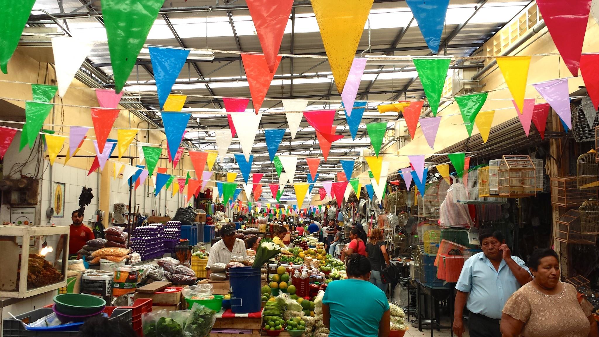 Cover image of this place Mercado Lucas de Gálvez