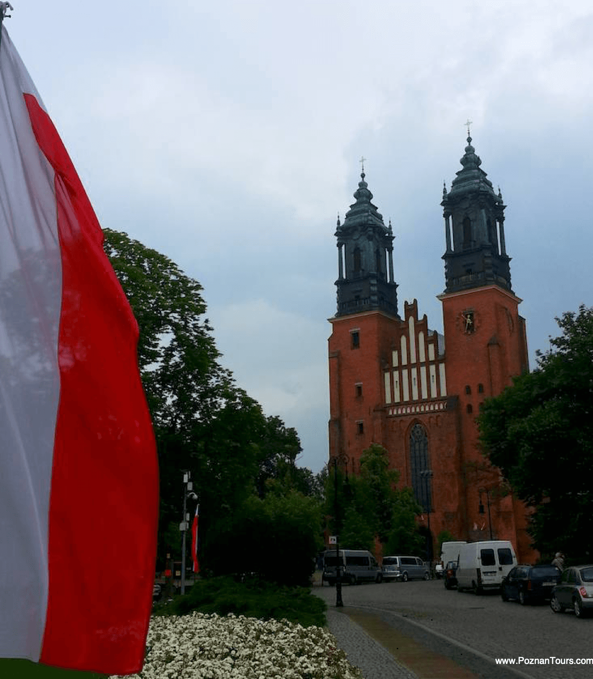 Cover image of this place Poznań's Cathedral St. Peter & St. Paul