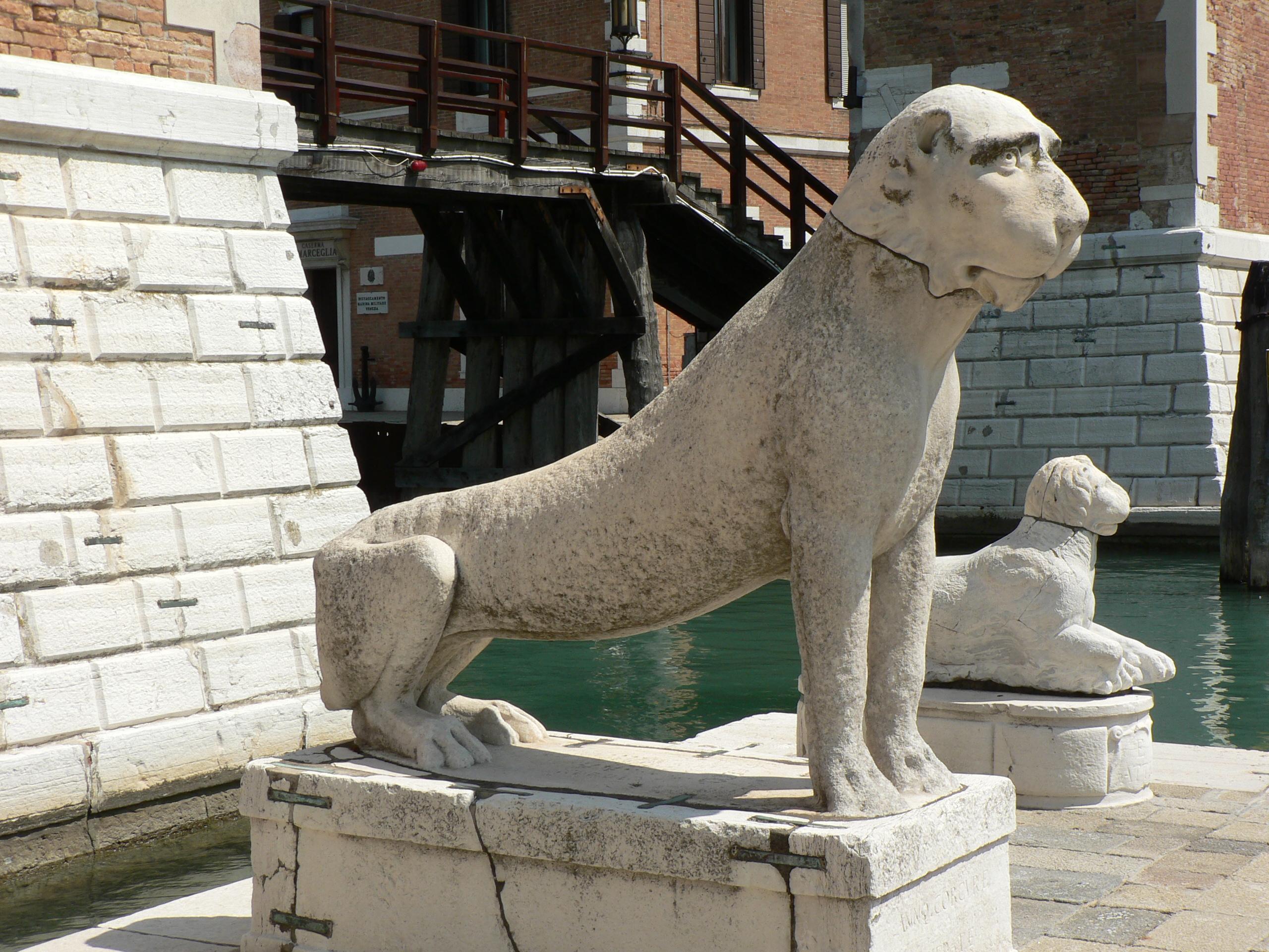 Cover image of this place Arsenale di Venezia