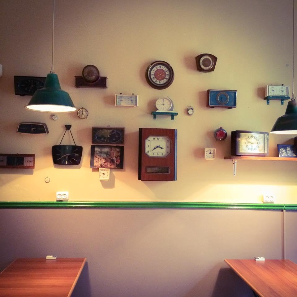 Cover image of this place Old School Cafe & Shop