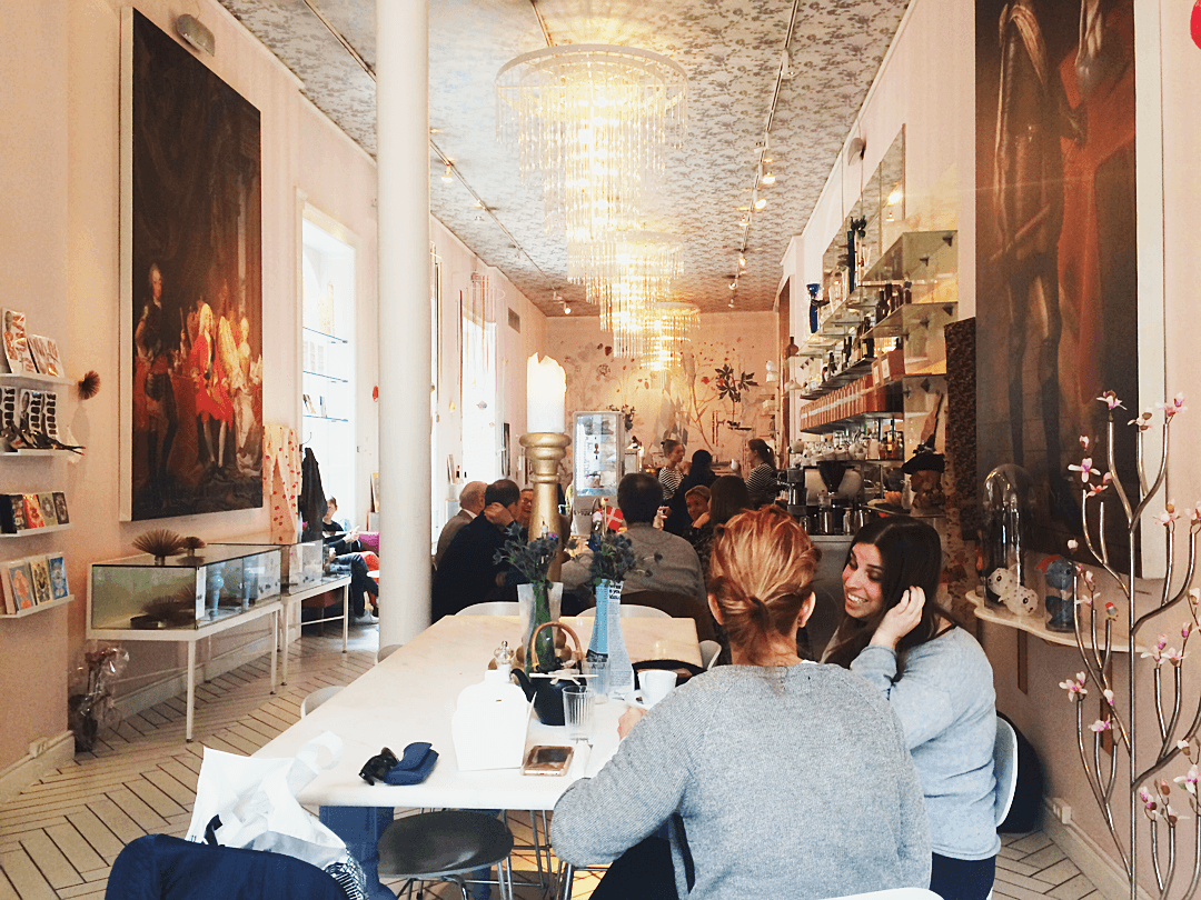 Cover image of this place The Royal Smushi Café