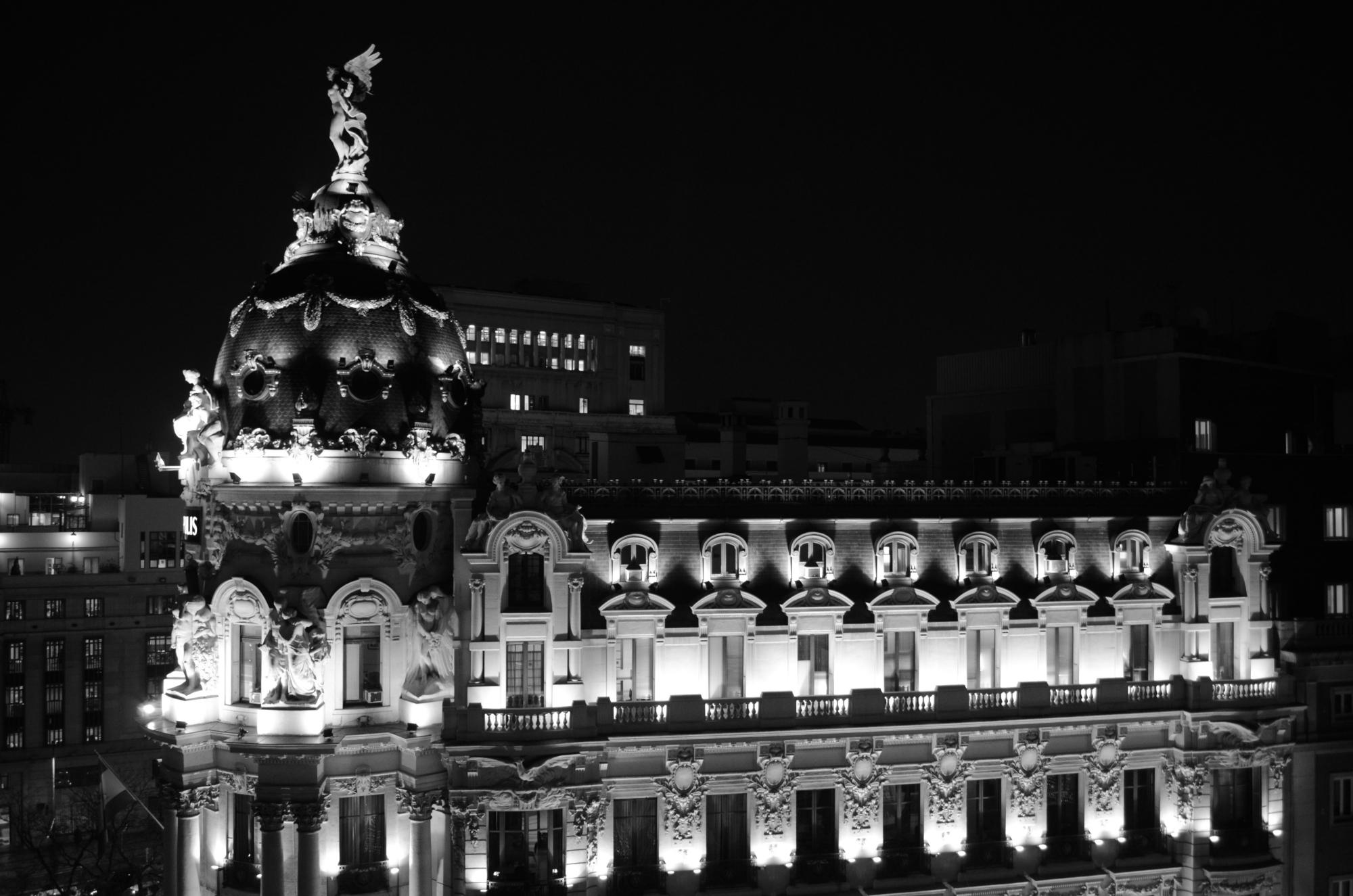 Cover image of this place Edificio Metrópolis