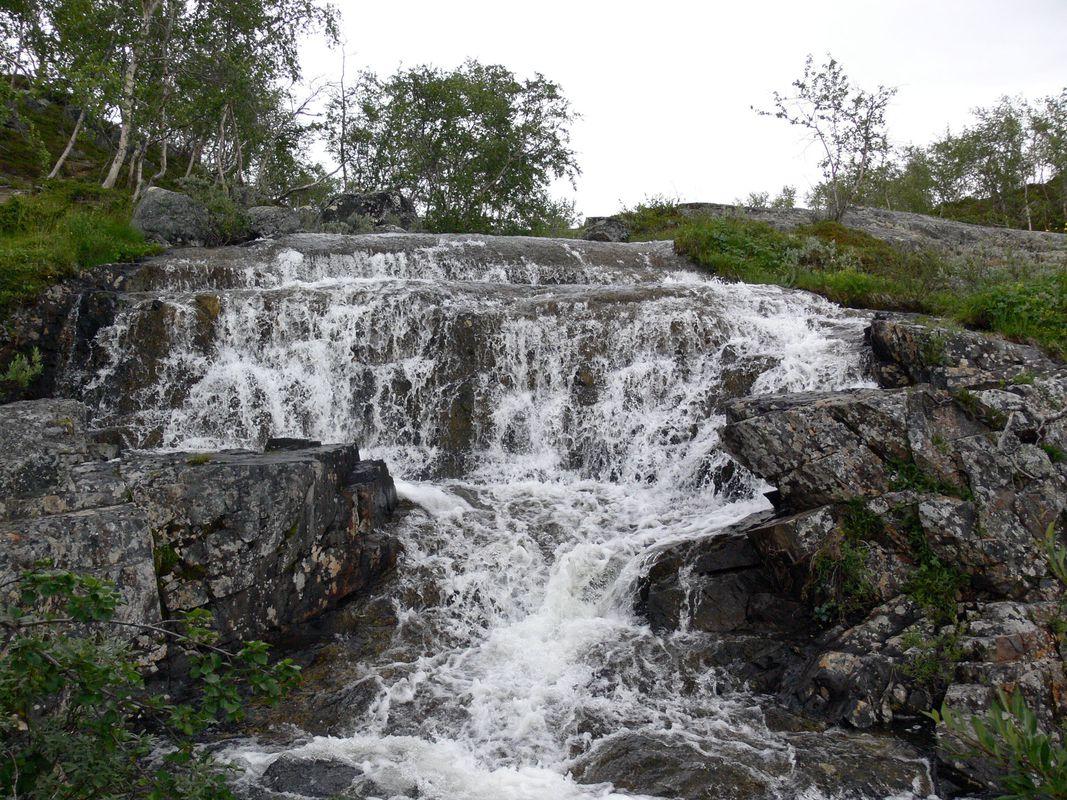 Cover image of this place Tsahkal Falls