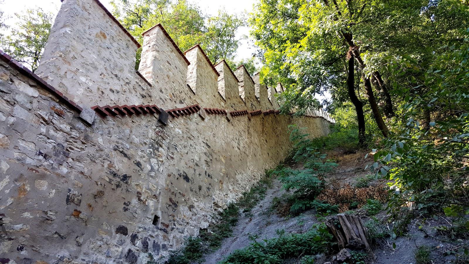 Cover image of this place Hladová zeď | Hunger Wall