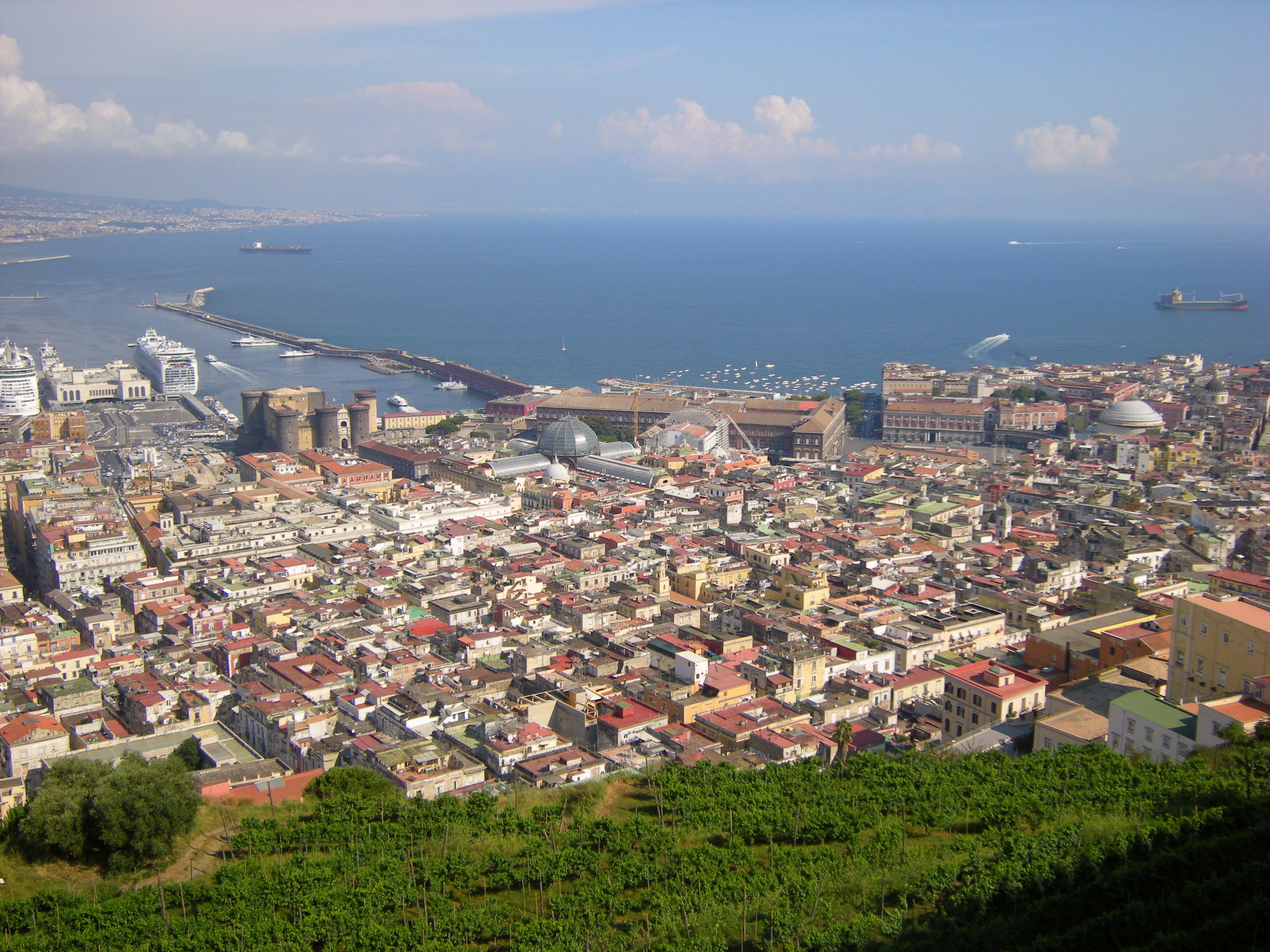 The lively Quartieri Spagnoli.