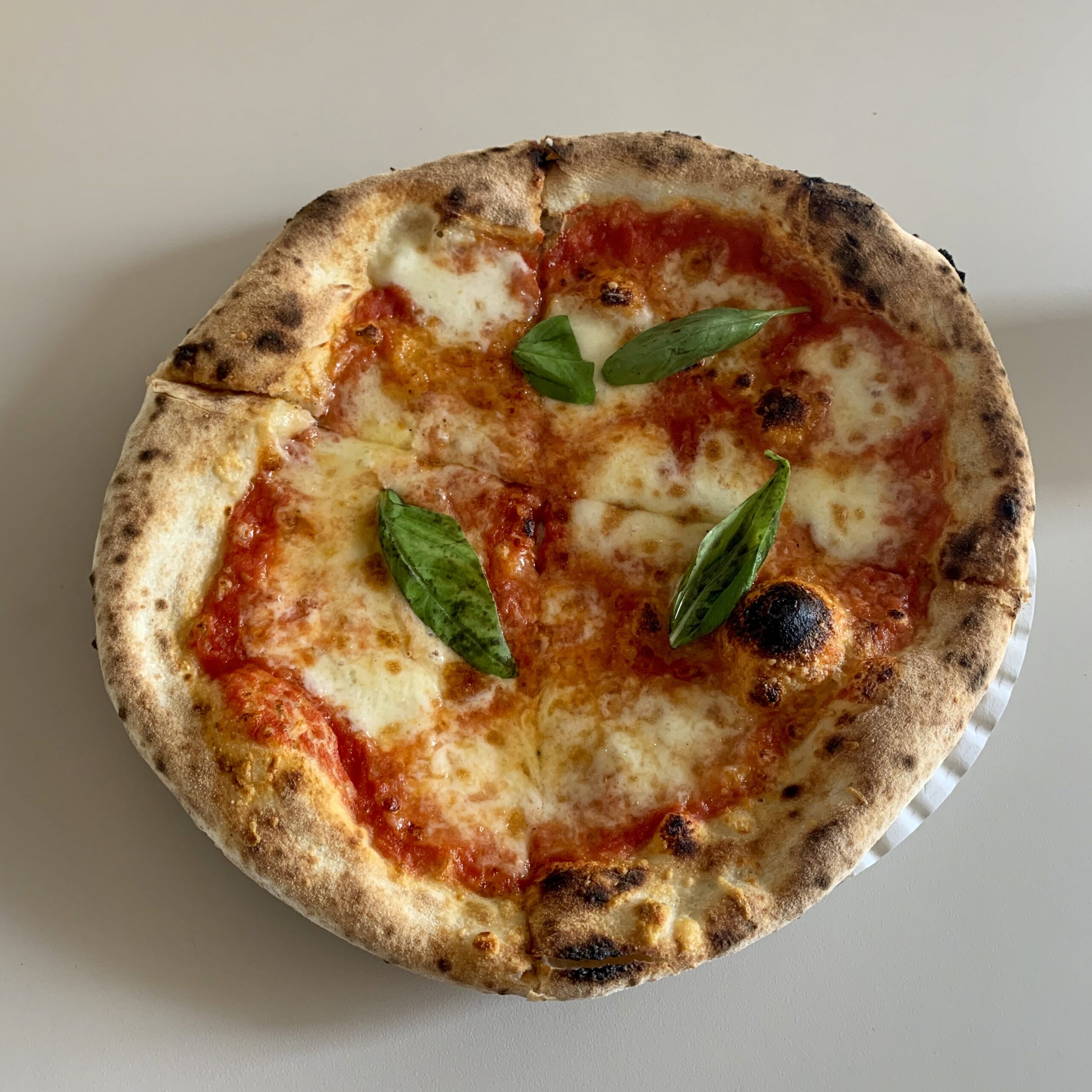 A classic Neapolitan Margherita.