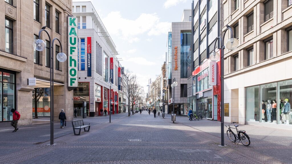 A shopping street in central Cologne