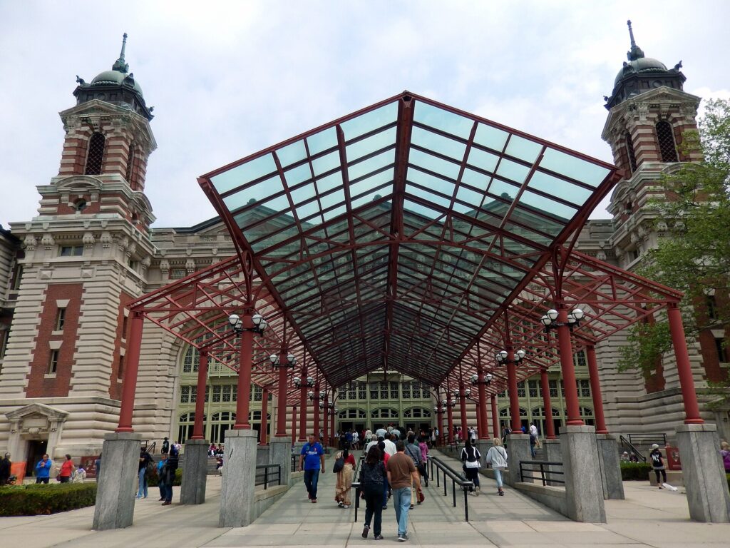 Statue of Liberty & Ellis Island Guided Tour