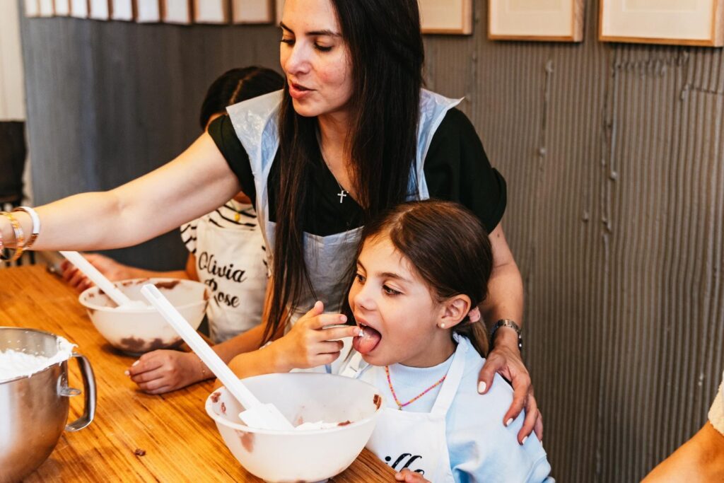 Chef-led French macaron cooking class with participants in Paris