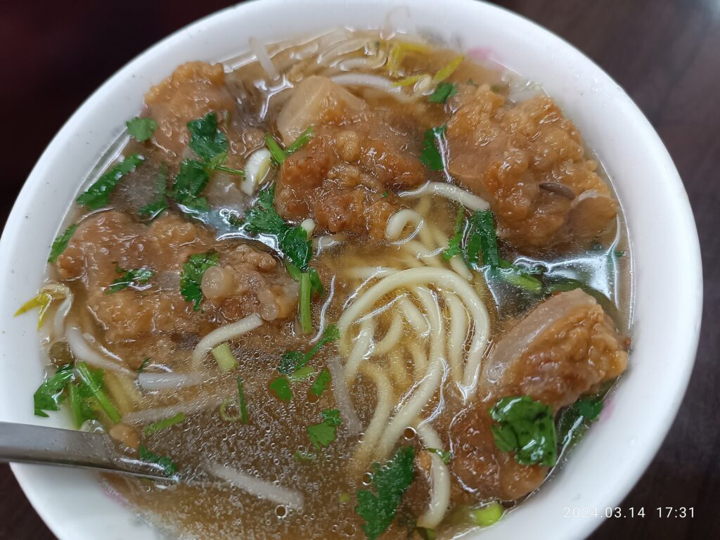 TW 台灣 Taiwan 台北市 Taipei 萬華區 Wanhua District 西門町 Ximen Ding HanKou HanZhong Street shop Yang Pork Noodle night March 2024