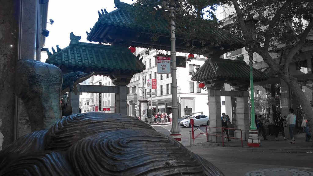Dragon Gate entrance to Chinatown, San Francisco