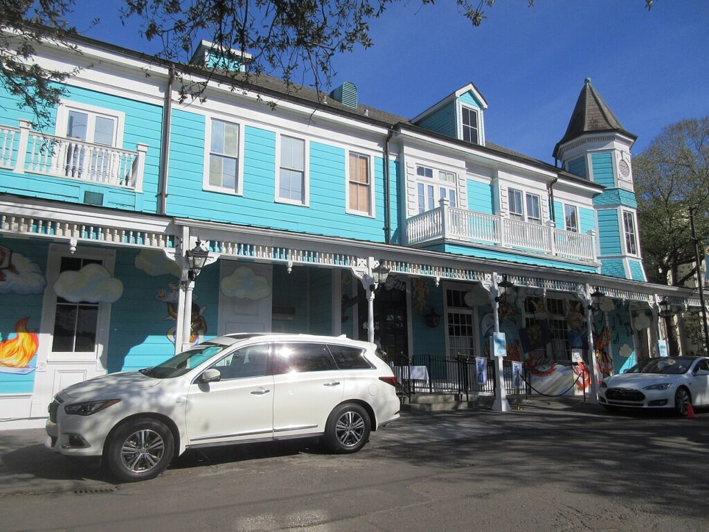 The turquoise Victorian exterior of Commander's Palace in the Garden District