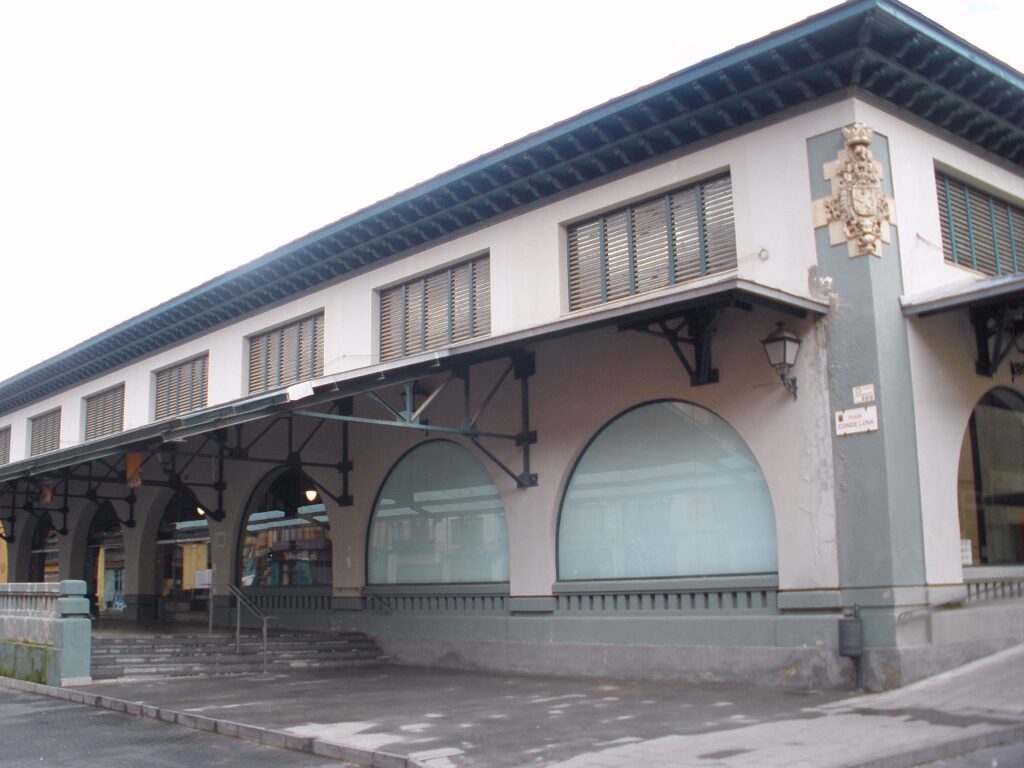 Mercado del Conde Luna