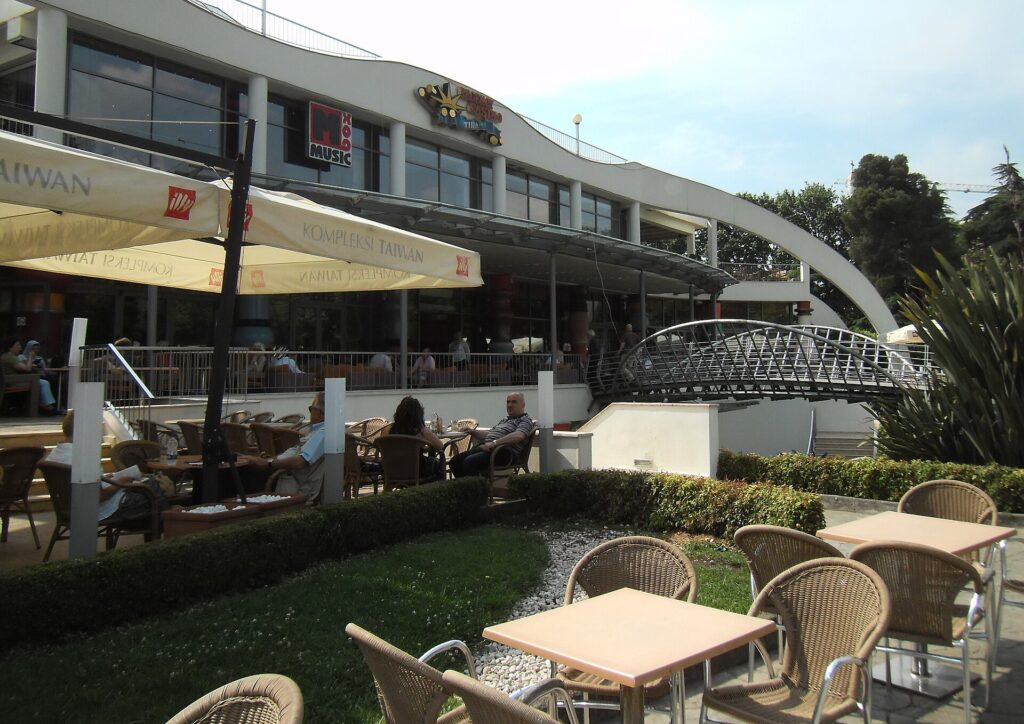 Tirana 07