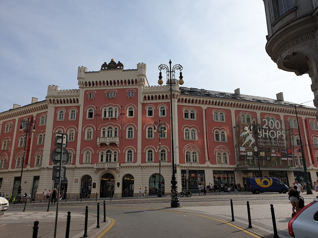 Palladium, Prague