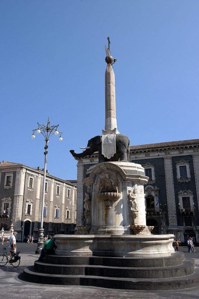 Piazza del Duomo & Fontana dell’Elefante, Catania