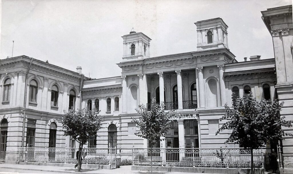 Ploiesti Central Shops