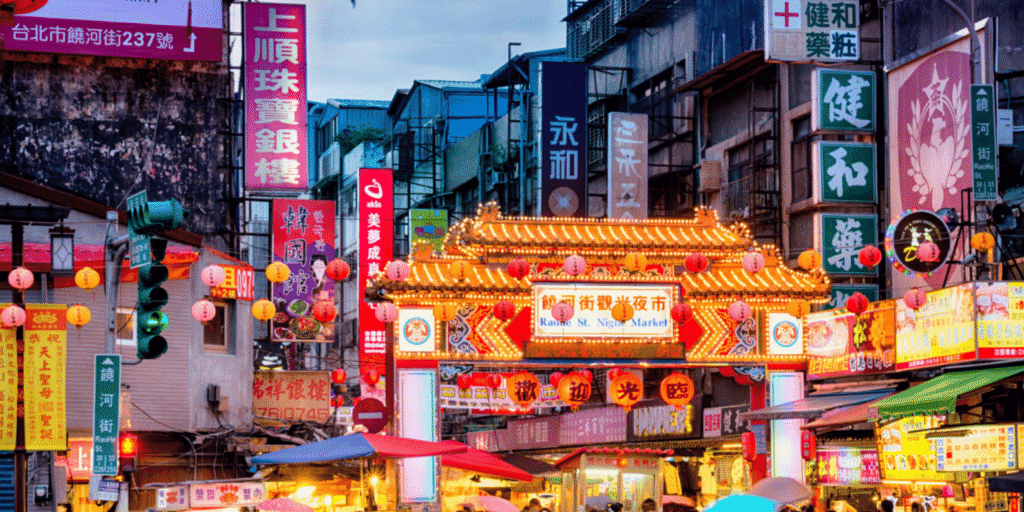 Lantern-lit Raohe Street Night Market in Taipei