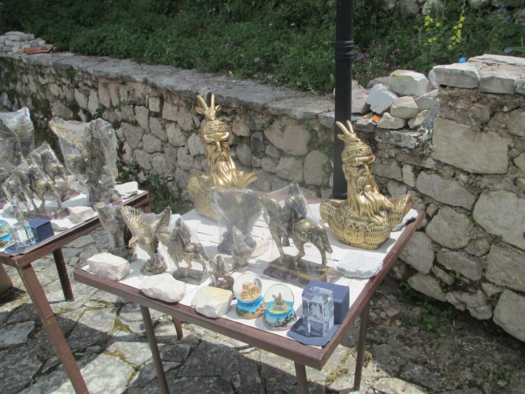 Bazaar in Kruje (3)
