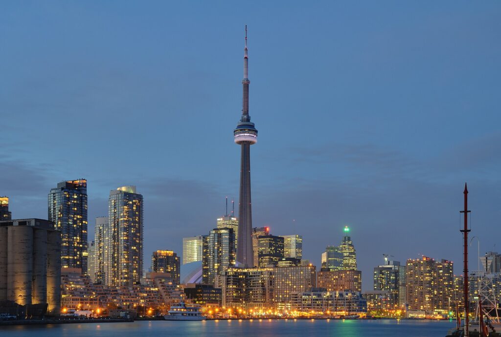 The Toronto skyline and CN Tower