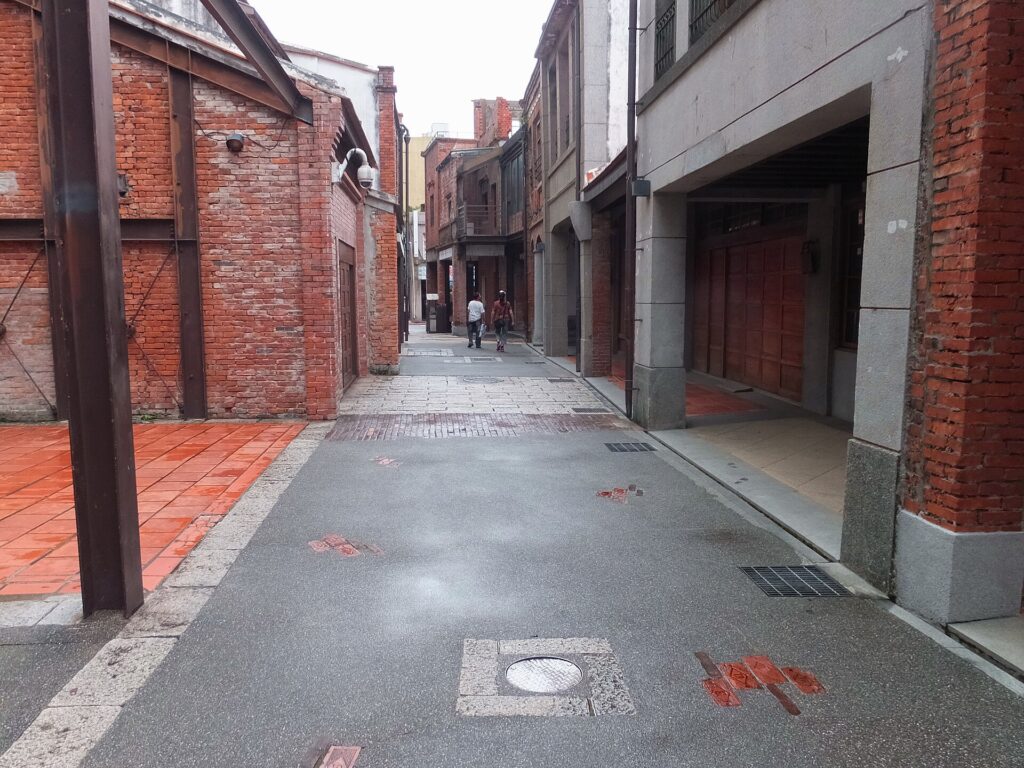 剝皮寮 Bopiliao Historical Block - panoramio - lienyuan lee