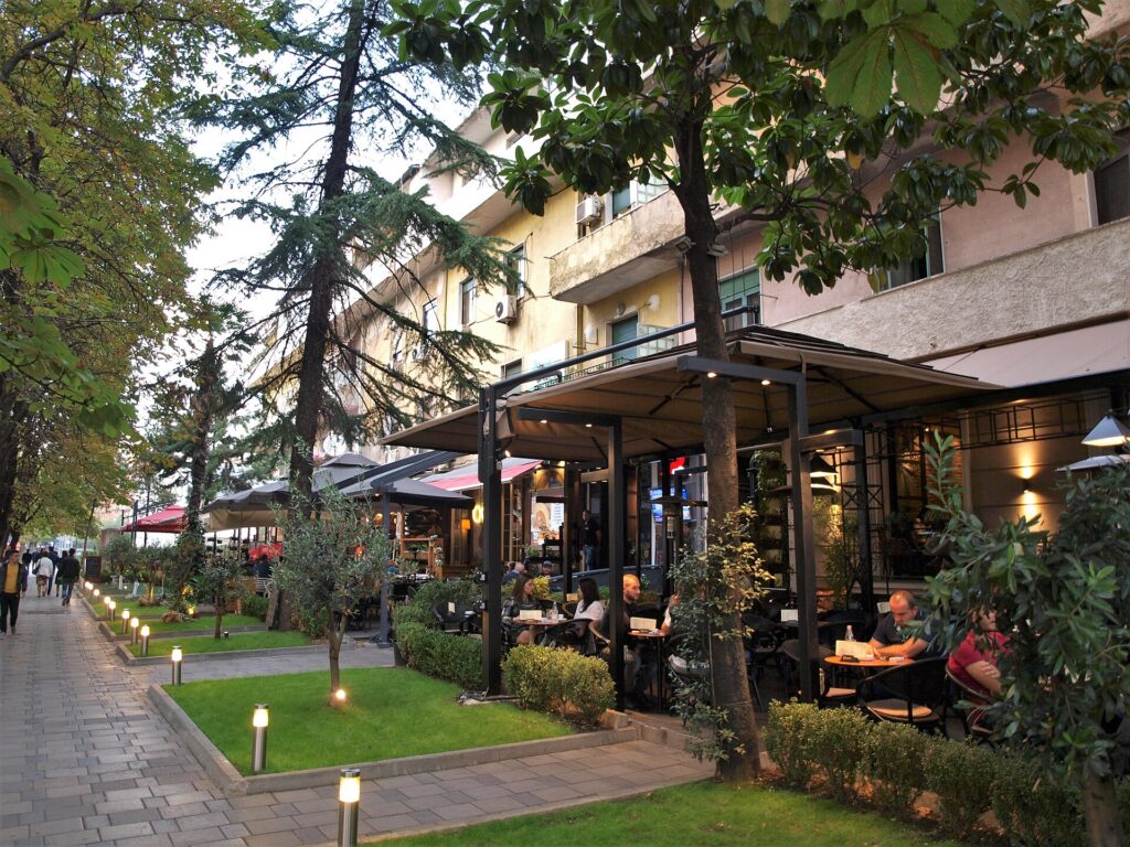 Tirana - street, cafe, lifestyle 2017