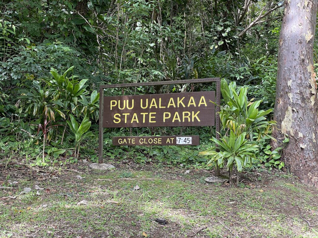 Puu Ualakaa State Wayside