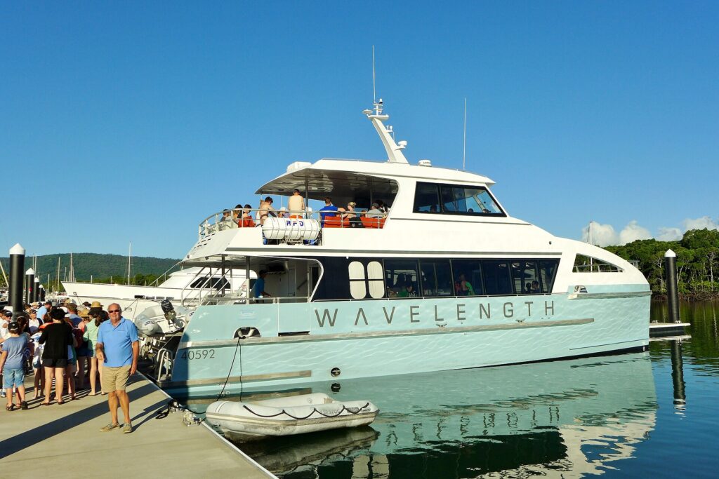 Wavelength Reef Cruises