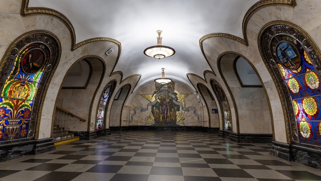 Moscow Metro Guided Tour