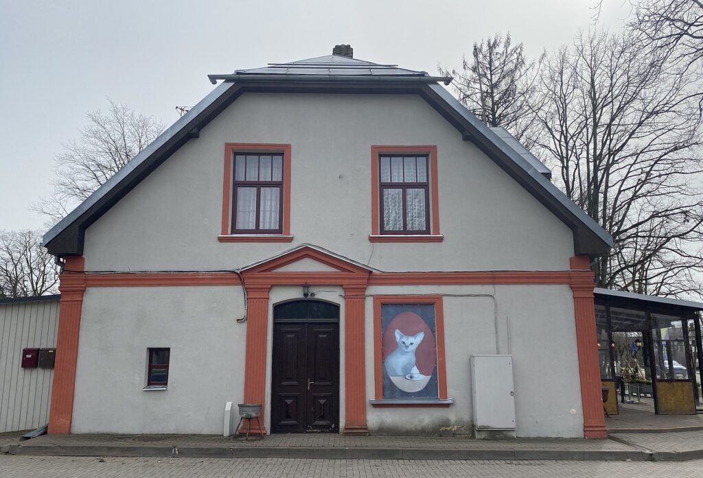 Kafejnīca Kaķu māja