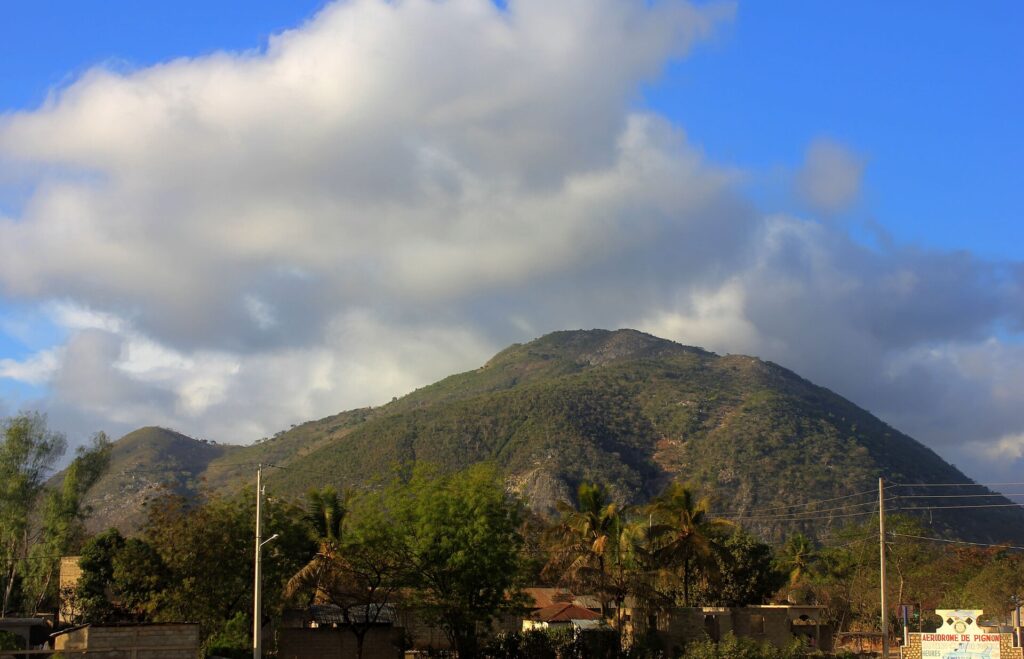 Helicopter charter from Port-au-Prince