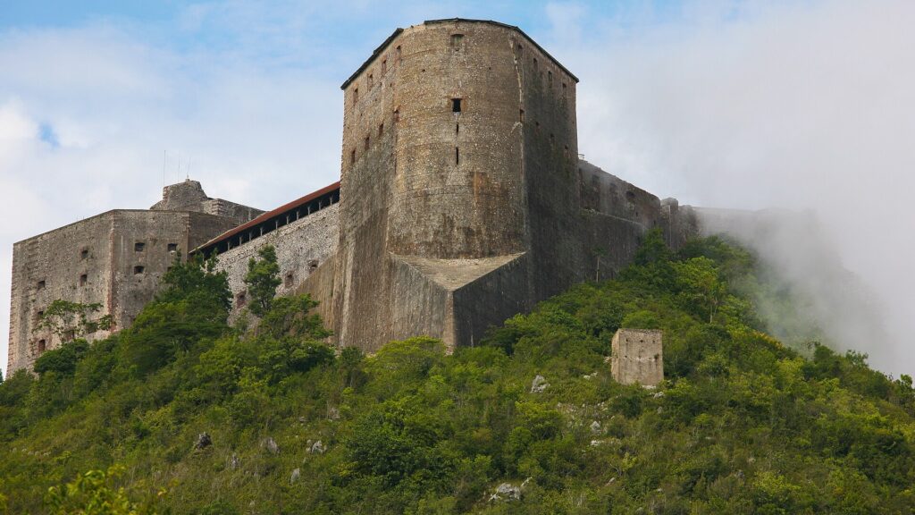 Augusnel Tour Haiti