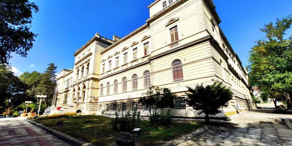 Varna Archaeological Museum (Gold of Varna)