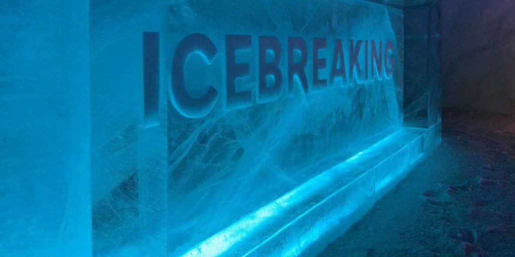 Kemi SnowCastle SnowExperience & Gemstone Exhibition