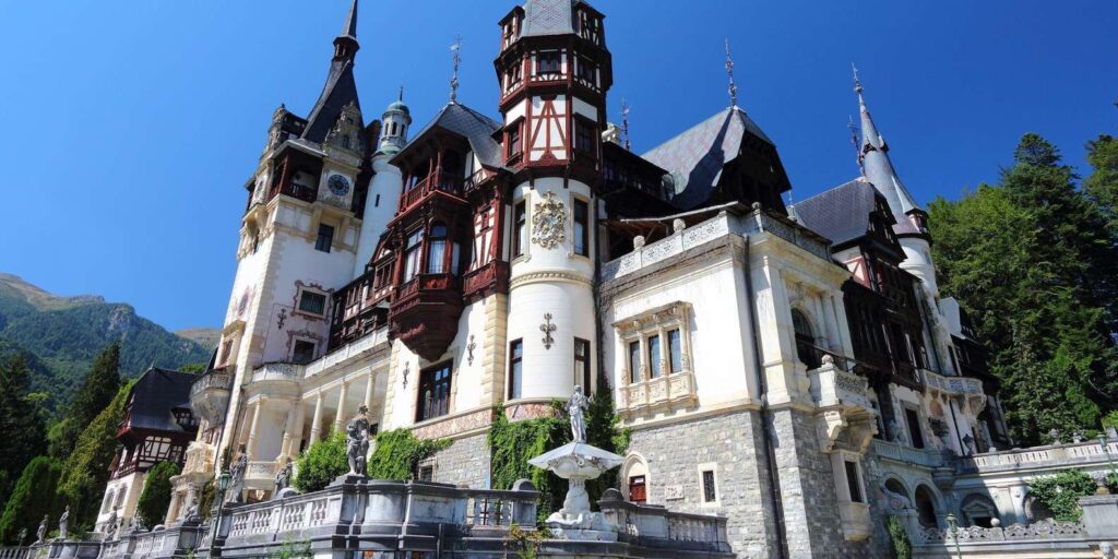 Peleș Castle Guided Visit