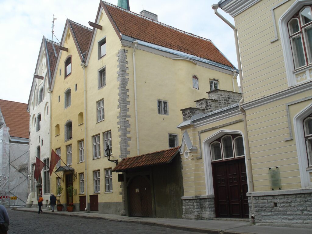 The Three Sisters Hotel