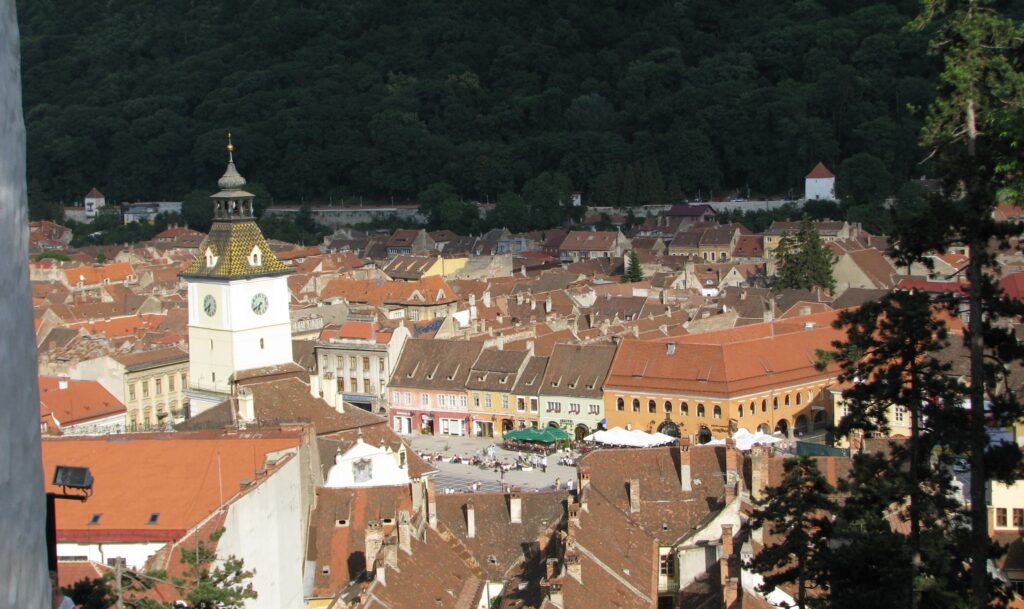 Where to Stay in Brașov: Best Neighborhoods for First-Timers